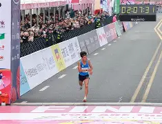 马拉松附加赛掀起高潮，渝州雷豹队逆转庐州雄狮队，高压逼抢奏功——经验成为胜负手